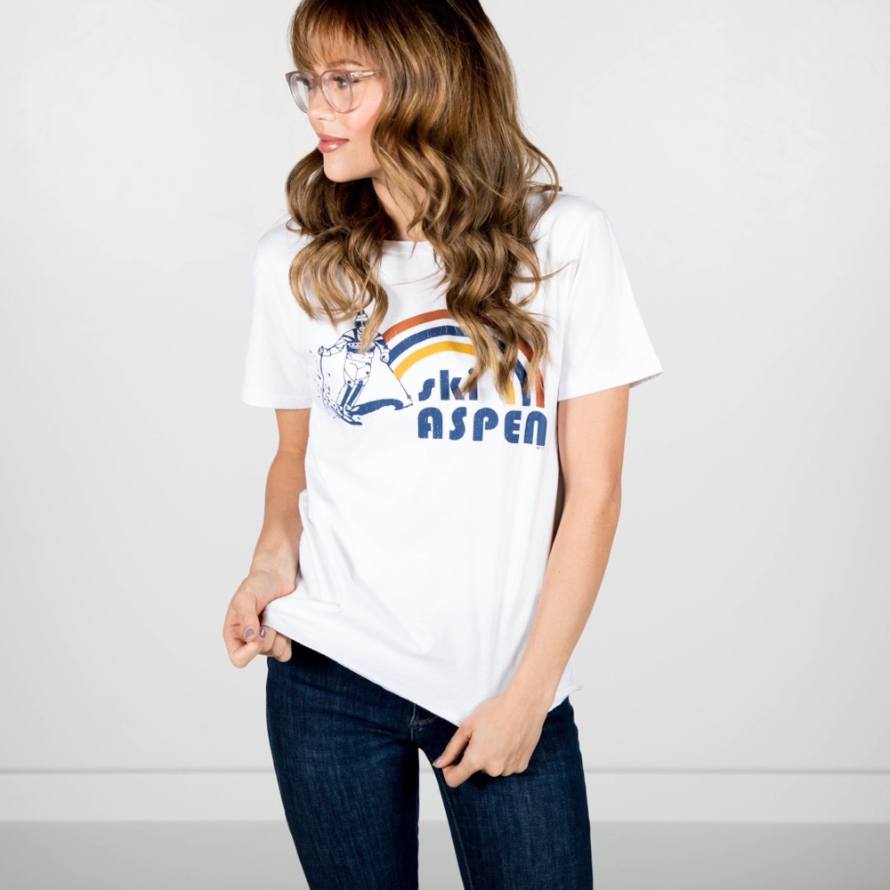 Stevie Hender brand graphic tee